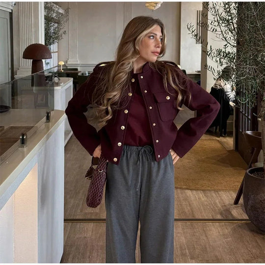 Damen Modische Kurzjacke mit praktischen Taschen und goldenen Druckknöpfen EB