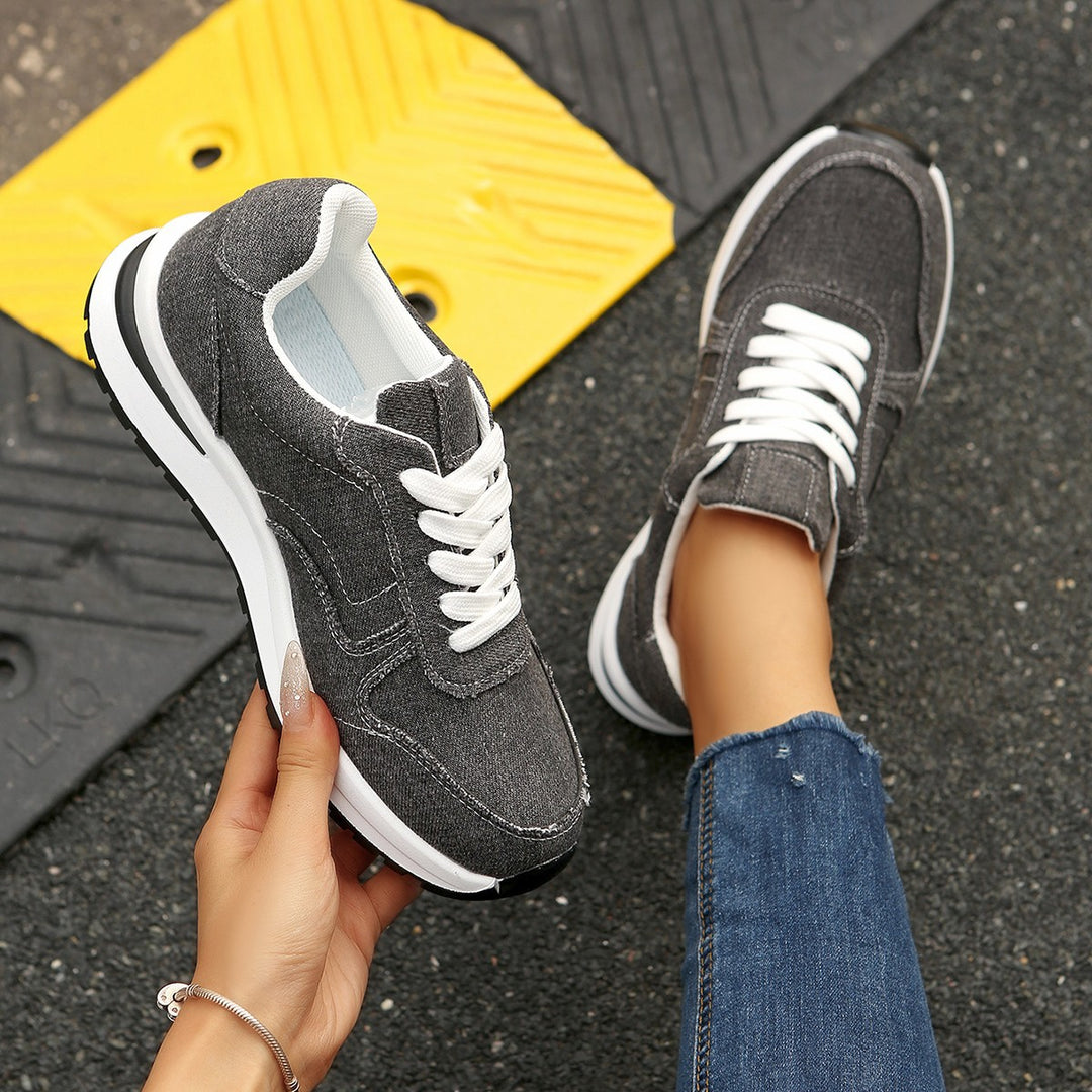 Damen Freizeit-Sneaker mit atmungsaktivem Obermaterial und dämpfender Sohle EB