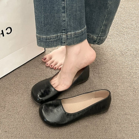 Damen Komfortable Ballerinas mit elegantem, glänzendem Obermaterial EB