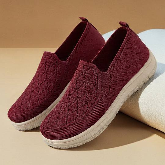 Damen Komfortable Slip-On Freizeitschuhe mit strukturiertem Obermaterial EB