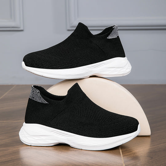 Damen Sportliche Slip-On Sneakers mit rutschfester Sohle und atmungsaktivem Obermaterial EB