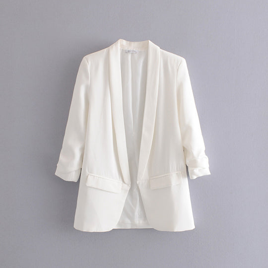 Damen Moderner Blazer mit eleganter Schnittführung und praktischen Taschen EB