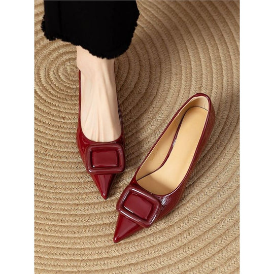 Damen elegante Lackpumps mit modischem Schnallen-Design EB