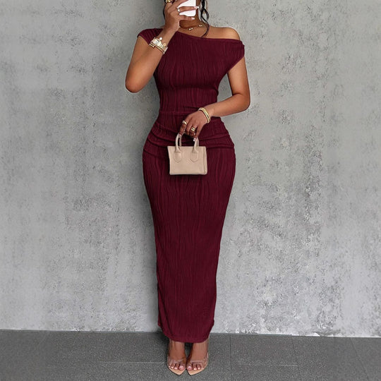 Damen Figurbetontes Maxikleid mit asymmetrischem Ausschnitt und Faltenwurf EB