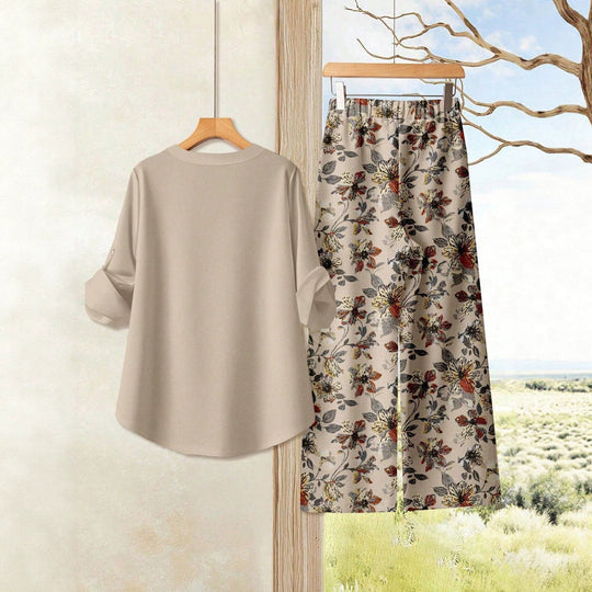 Damen Freizeitoberteil und Blumenhose EB
