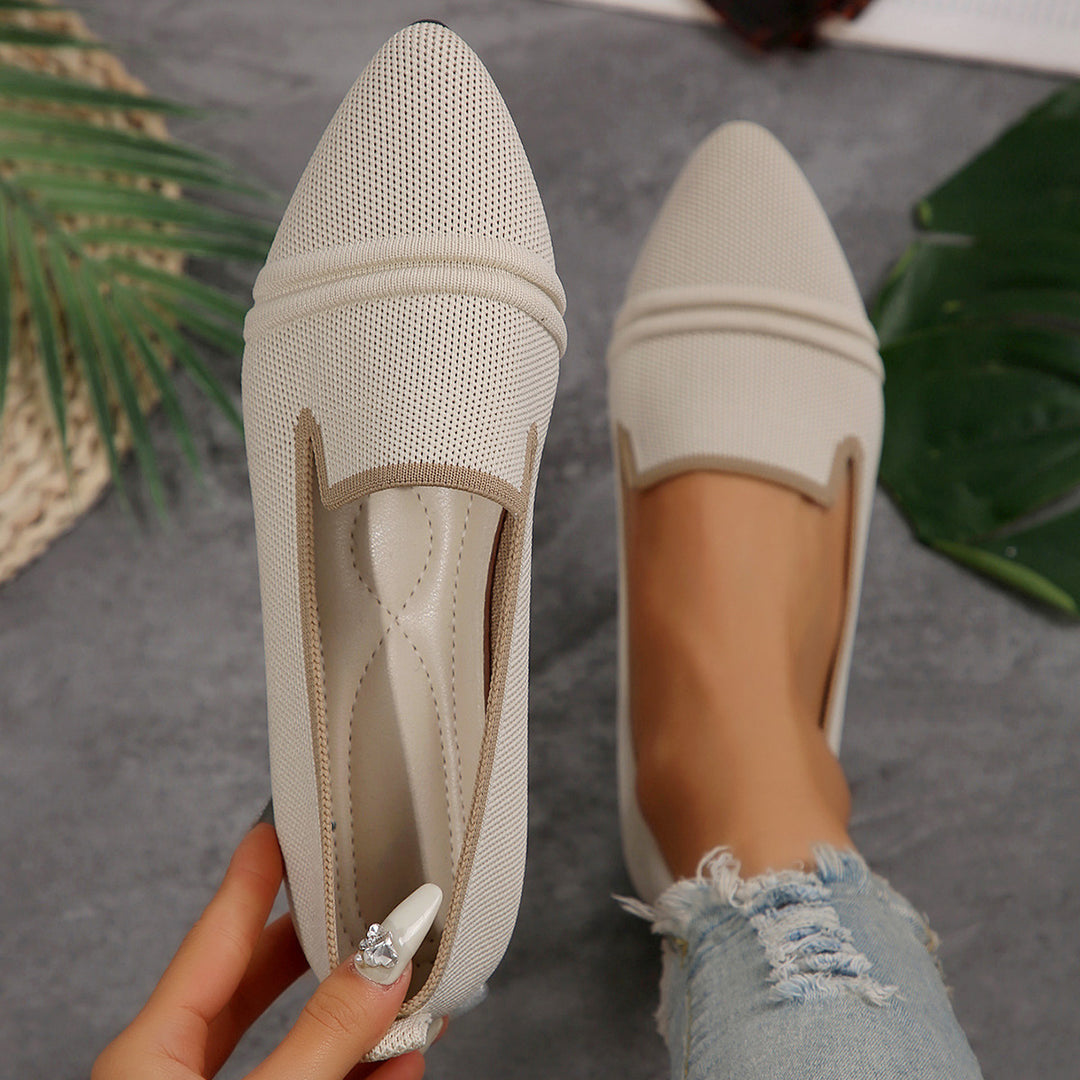 Damen Elegante Slipper mit spitzem Zehenbereich und geschmackvollem Kontrast-Riemen EB