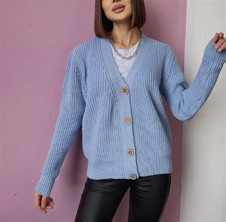 Damen Boxy-Grobstrick-Cardigan mit tiefer V-Leiste, Holzknopfverschluss und geripptem Saum EB