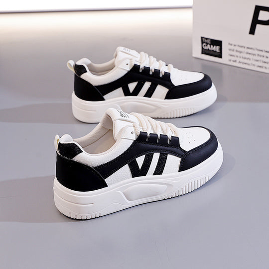 Damen Sportliche Sneaker mit gepolsterter Sohle und modischem Obermaterial EB