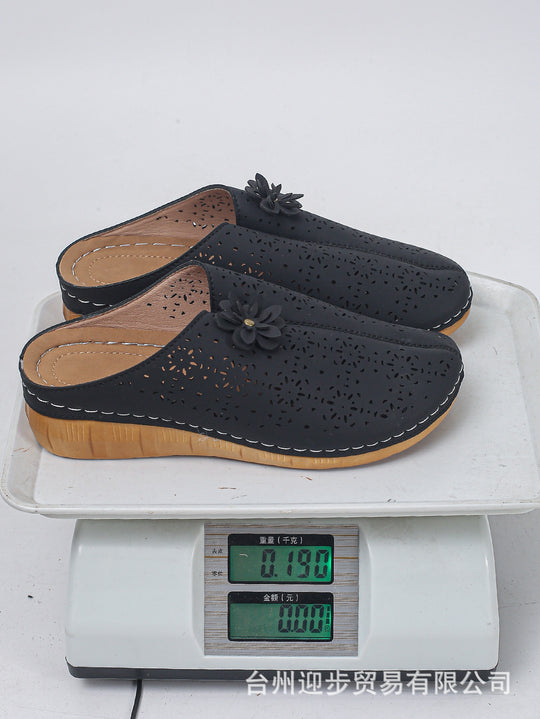 Damen Komfortable Clogs mit floralem Cut-Out-Design und anatomischer Innensohle EB