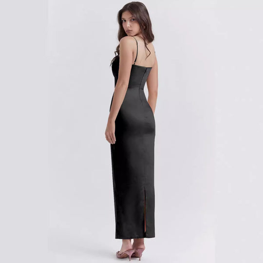 Damen Satin Maxikleid mit schulterfreiem Design und figurschmeichelndem Schnitt EB