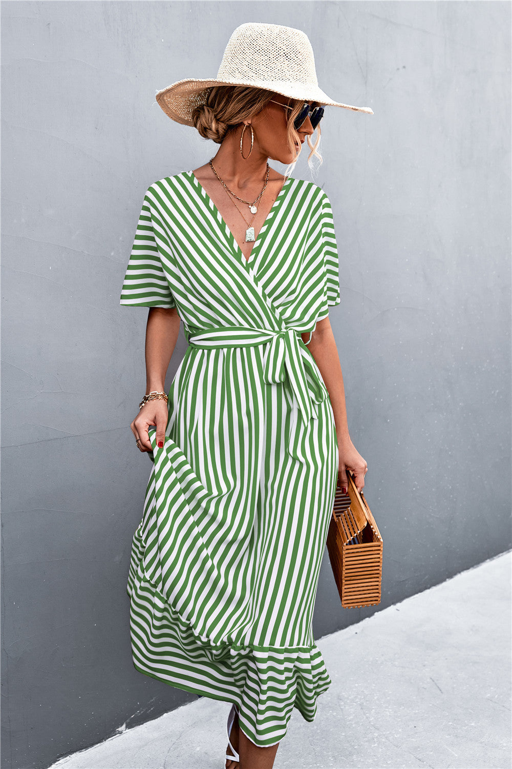 Damen Wickel-Kleid mit Streifenmuster und praktischen Bindegürtel EB