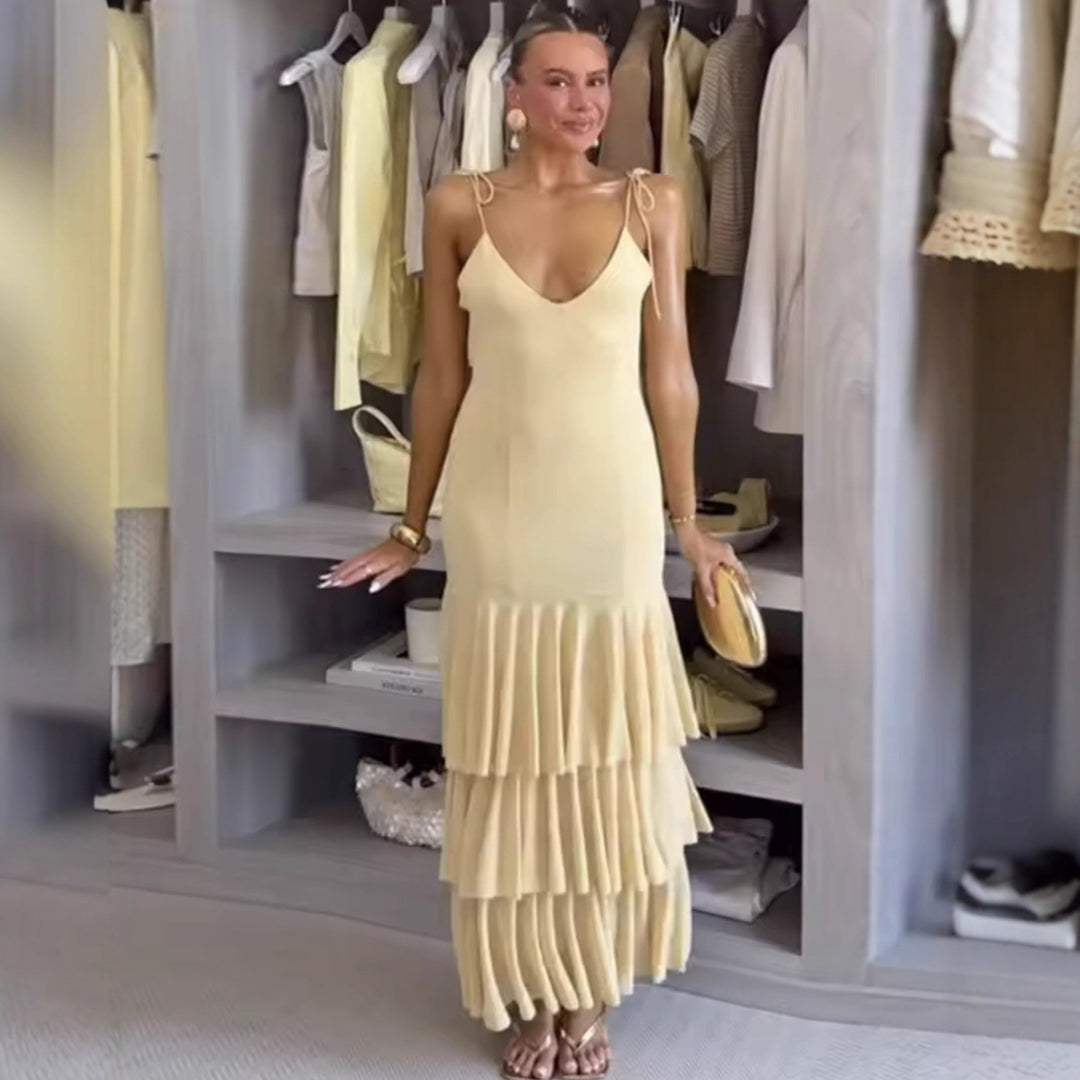 Damen elegantes Maxikleid mit fließendem Rock und zarten Spaghetti-Trägern EB