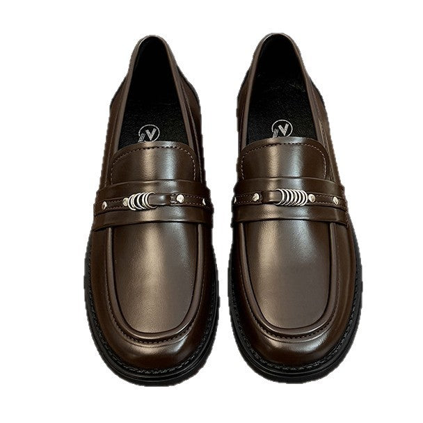 Damen elegante Loafers mit modischem Metall-Detail EB