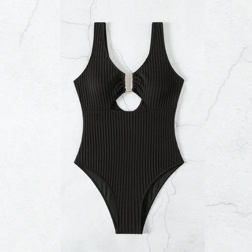 Damen Einteiler Badeanzug mit modischen Cut-Outs und elegantem Ringdetail EB