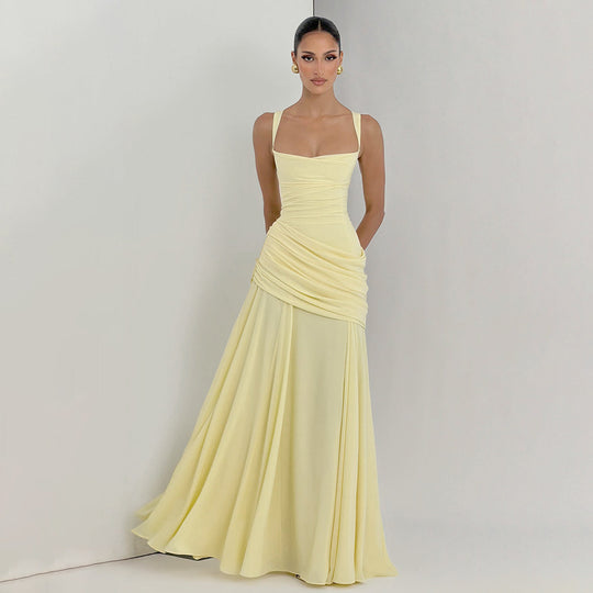 Damen Elegantes Abendkleid mit Off-Shoulder-Design und Fließendem Cape EB