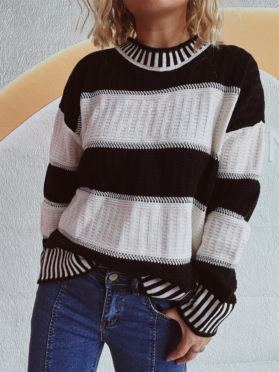 Damen lässiger Strickpullover mit modernem Streifenmuster und warmem Material EB
