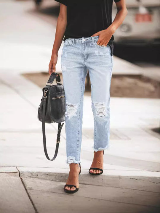 Damen Ripped Denim-Jeans mit lässigem Schnitt und ausgefranstem Saum EB