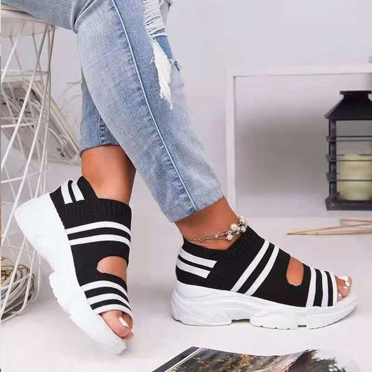 Damen Strick-Slipper mit offener Zehenpartie, atmungsaktivem Stretch-Obermaterial und leichter Komfortsohle EB