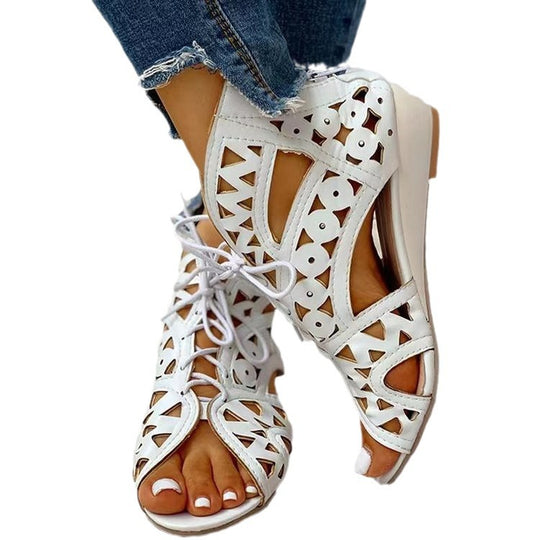 Damen Schnürsandalen mit luftiger Cut-Out-Optik und rutschfester Sohle EB