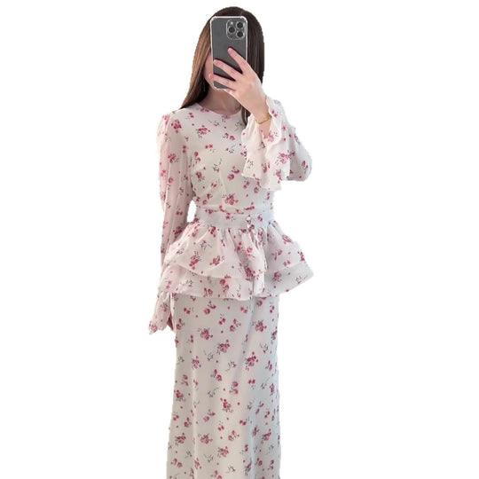 Damen Maxikleid mit voluminösem Peplum und floralen Akzenten EB
