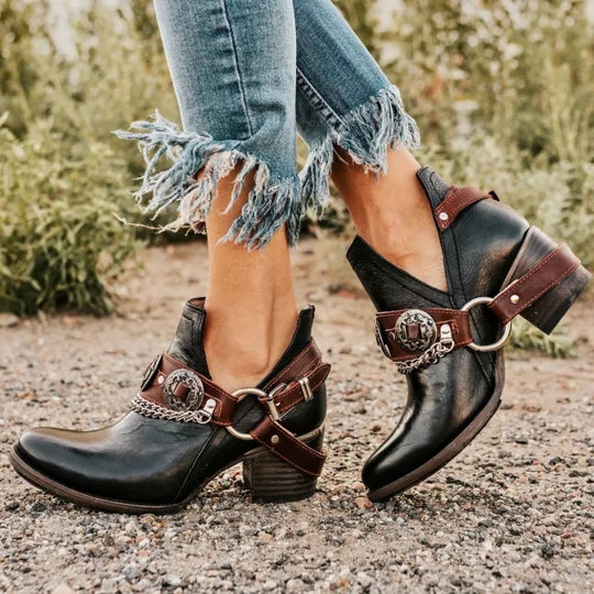 EB | Rustikales Stiefelette mit Blockabsatz