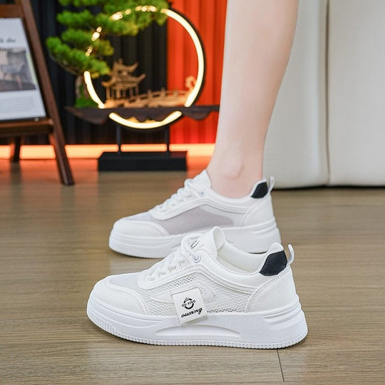 Damen Sneakers mit atmungsaktiver Mesh-Oberfläche und rutschfester Profilsohle EB