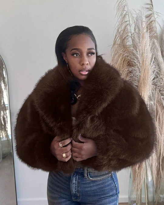 Damen Kuschelige Felljacke im Trend EB