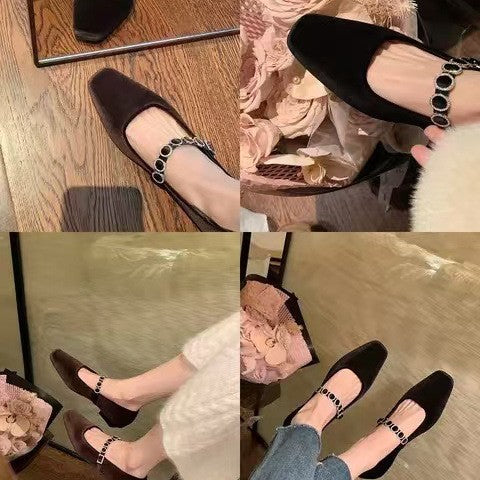 Damen Ballerinas mit elegantem Riemendesign und modischem Schmuck EB