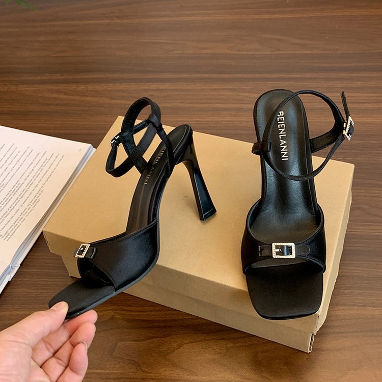 Damen elegante High Heel Sandalen mit transparentem Riemendesign EB