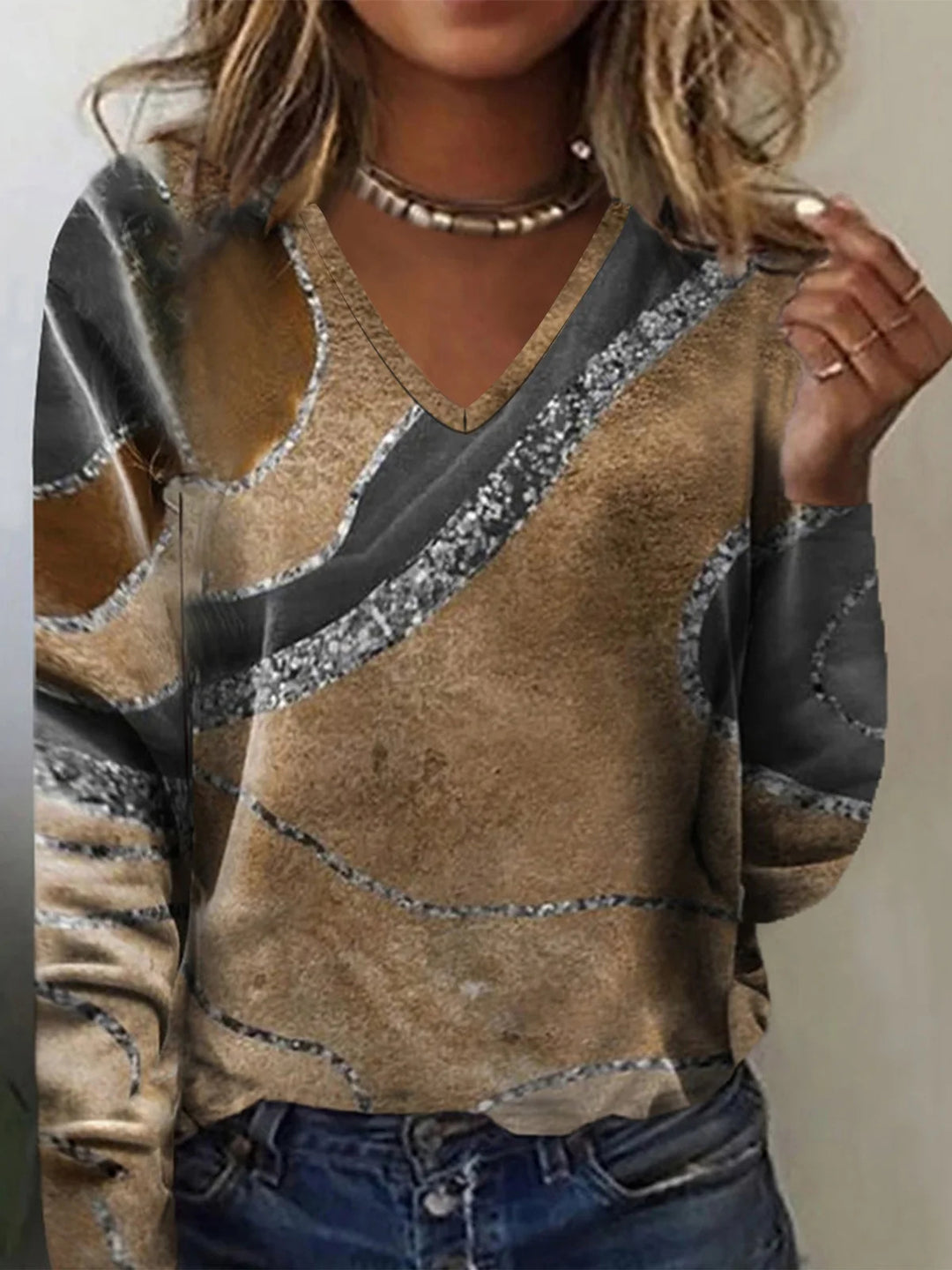 Damen V-Ausschnitt Langarmshirt mit modernem Wellendesign EB