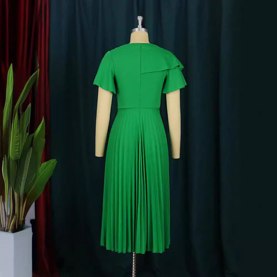 Damen elegantes Plisseekleid mit asymmetrischem Rüschen-Detail EB