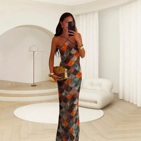 Damen Elegantes Maxikleid mit asymmetrischem Schnitt und schimmerndem Obermaterial EB