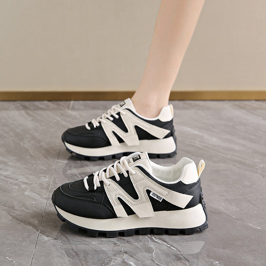 Damen Sportliche Sneaker mit robustem Profil und atmungsaktivem Obermaterial EB