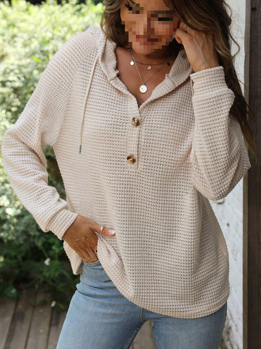 Damen lässiger Kapuzenpullover mit Knopfdetails und strukturiertem Gewebe EB