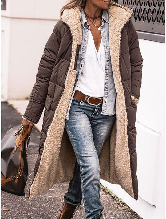 Damen Teddy-Parka mit besonders weichem Innenfutter und figurbetontem Design EB