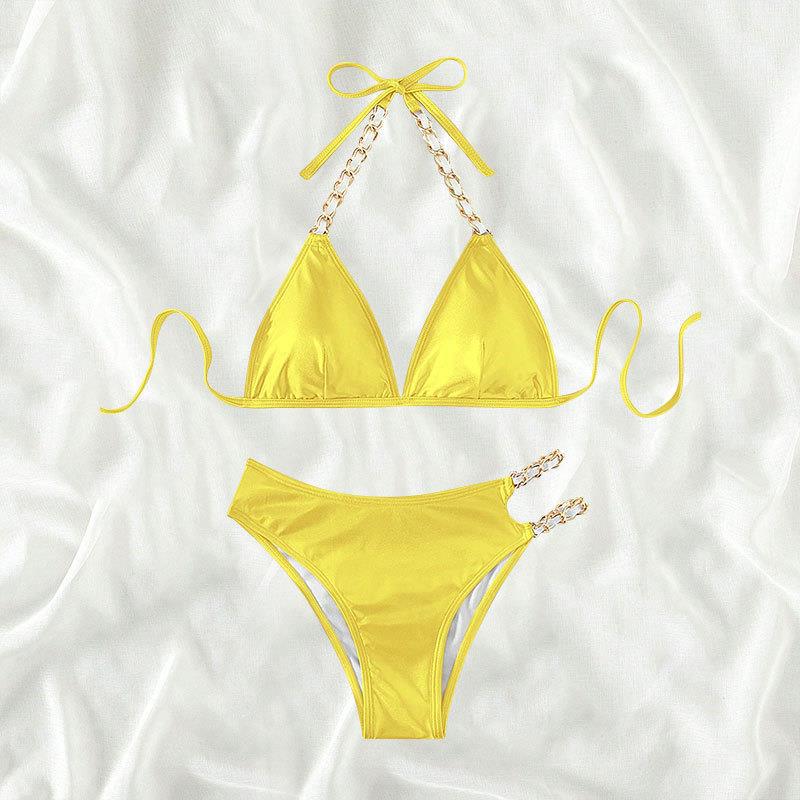 Damen Triangel-Bikini mit goldfarbenen Kettenakzenten EB