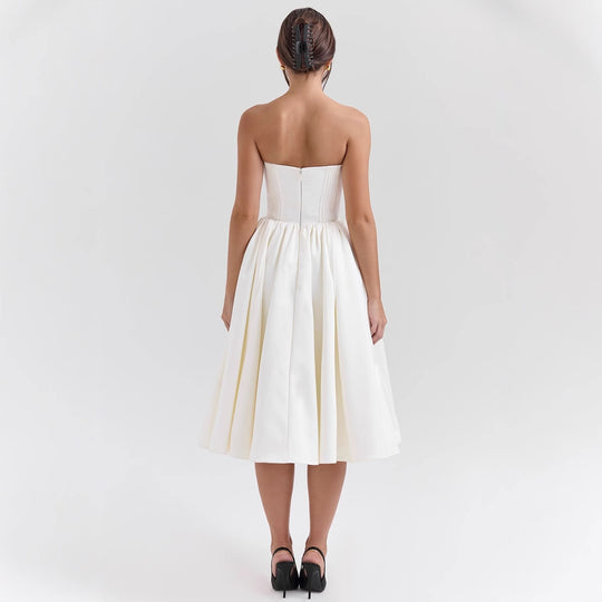 Damen Couture-Kleid im schulterfreien Trägerdesign mit voluminösem Rock EB