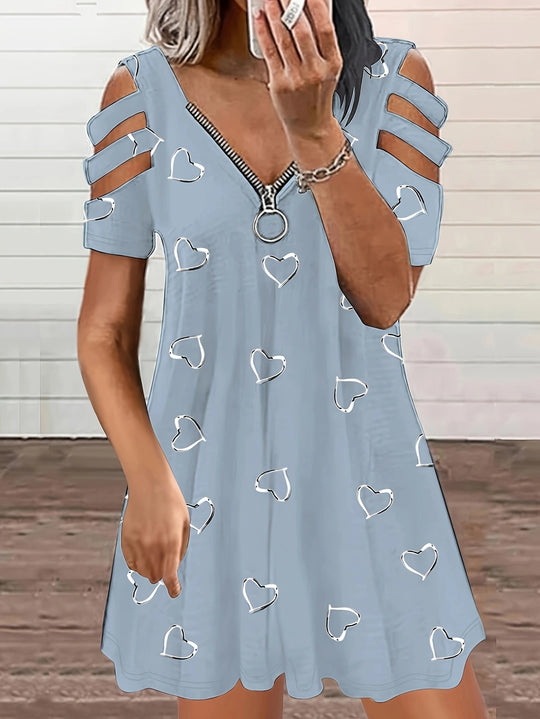 Damen Kleid mit Herzmotiv und seitlichen Cut-Outs EB