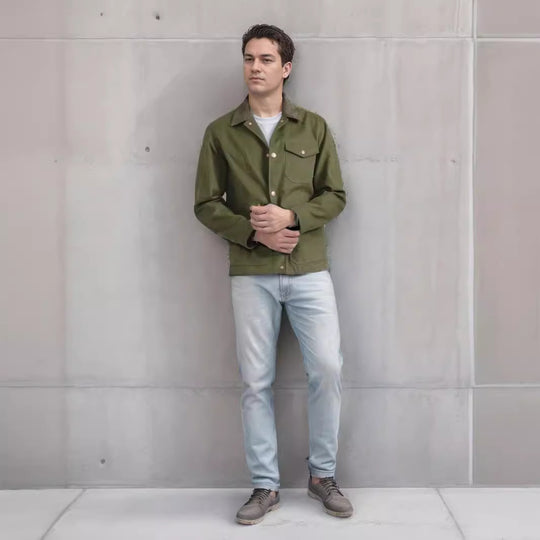 Herren Suedejacke mit modischem Design und praktischen Taschen EB