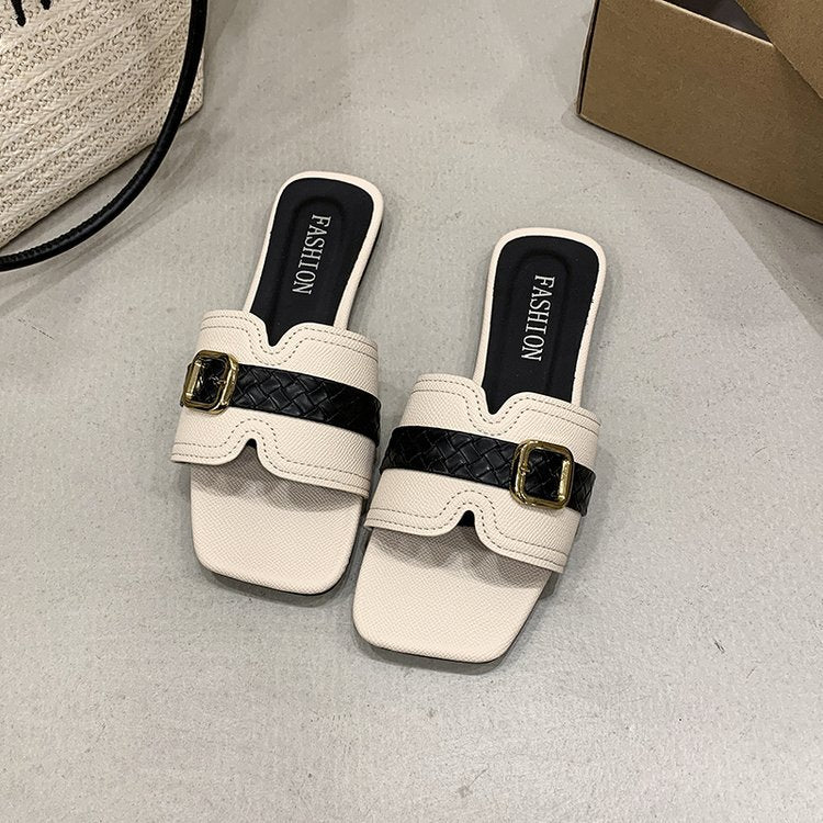 Damen Slide-Sandalen mit modischem Riemendesign und glänzendem Schnallenakzent EB