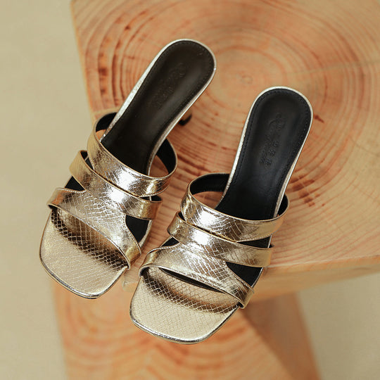 Damen modische Slides mit luxuriösem Metallic-Finish und komfortablem Fußbett EB