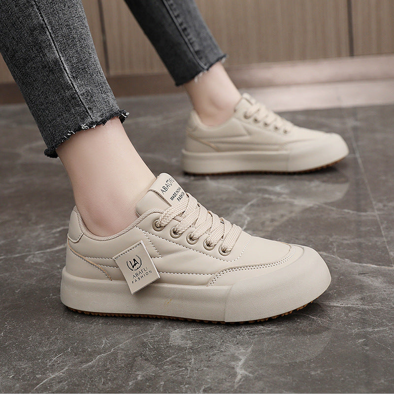 Damen modische Sneaker mit dämpfendem Sohlenprofil und atmungsaktiver Oberfläche EB