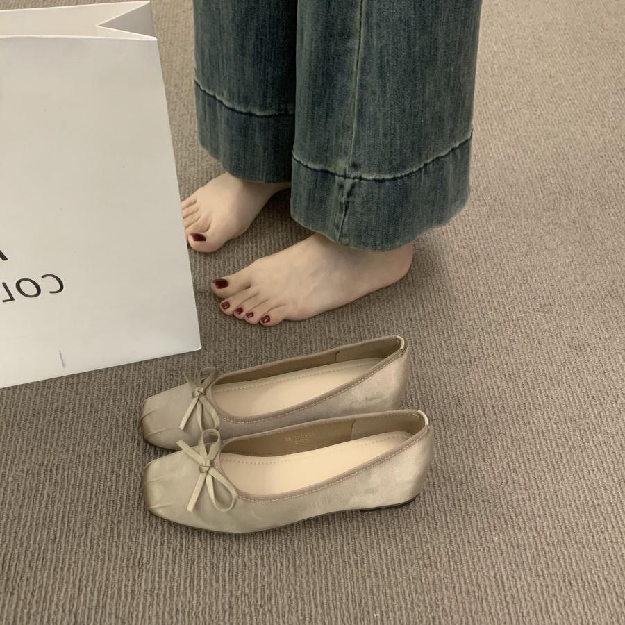 Damen klassische Ballerinas mit dekorativem Schleifenakzent und flexibler Sohle EB