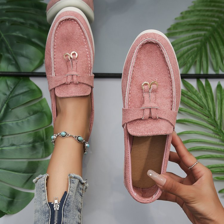 Damen Slipper-Loafer aus Velourslederoptik mit dekorativem Knotenriemen und leicht profilierter Gummisohle EB