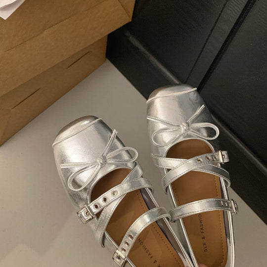 Damen Ballerina-Pumps mit dekorativen Riemchen und komfortablem Fußbett EB