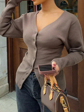 Damen Strickjacke mit v-formigem Ausschnitt und Knopfleiste EB