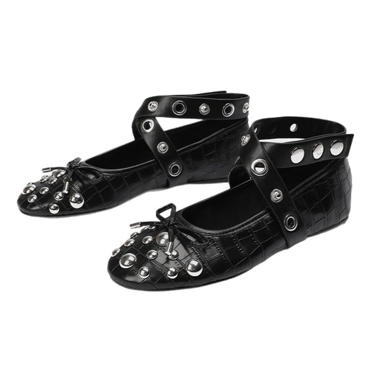 Damen Designer-Ballerinas mit innovativem Riemen- und Applikationsdesign EB