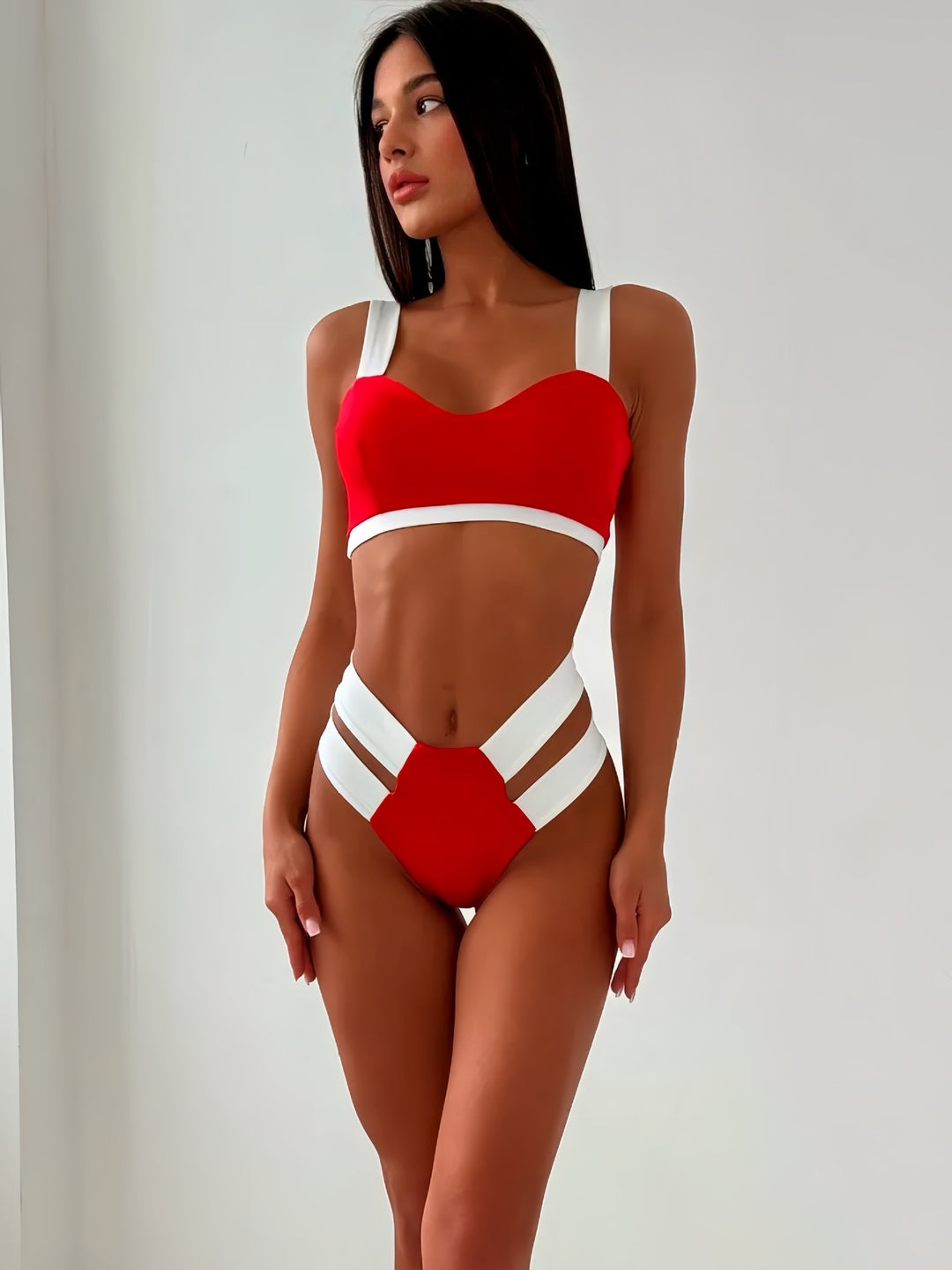 Damen Sportlicher Bikini mit kontrastierenden Farbelementen R&B