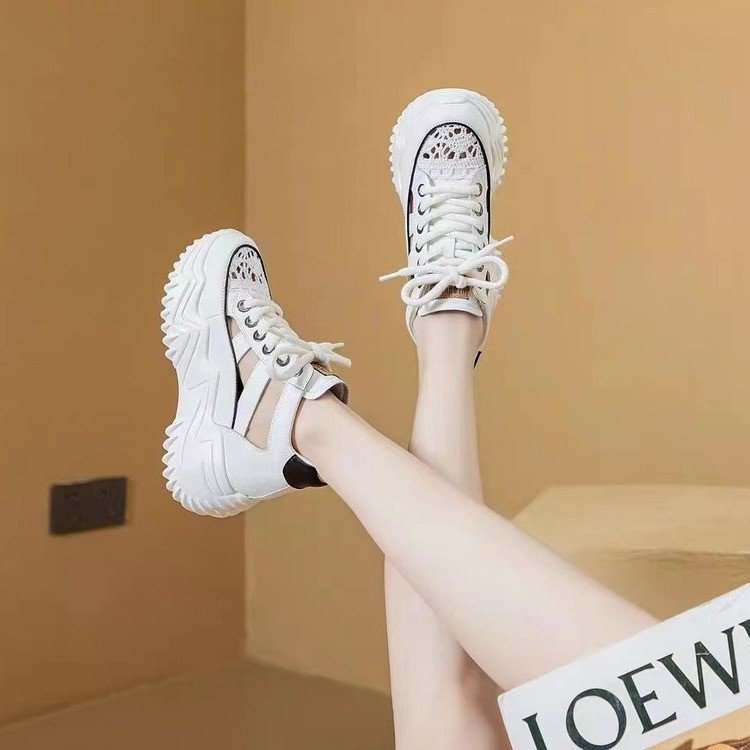 Damen Sportliche High-Top Sneakers mit rutschfester Profilsohle und atmungsaktivem Obermaterial EB