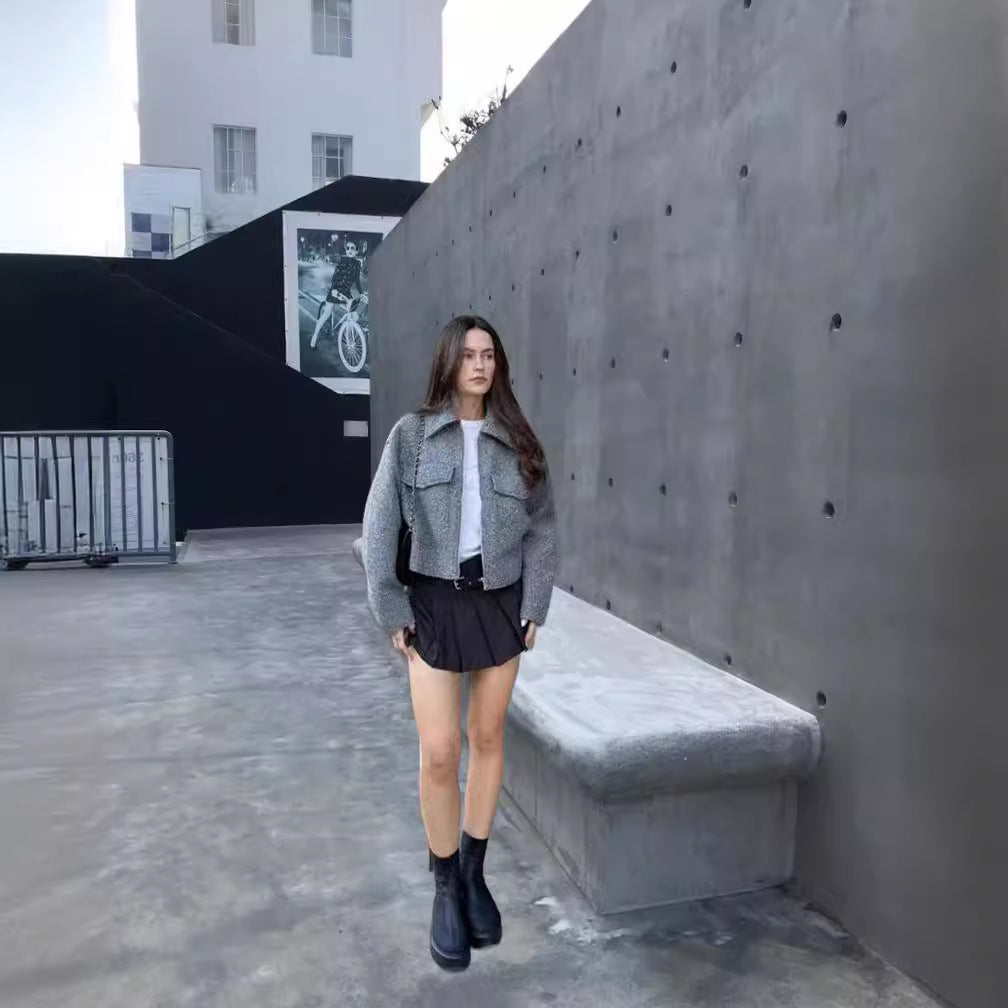 Damen cropped Winterjacke mit klassischem Kragen und Brusttaschen EB